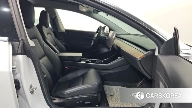 Tesla Model 3 2019 Белый из Кореи, фото 2