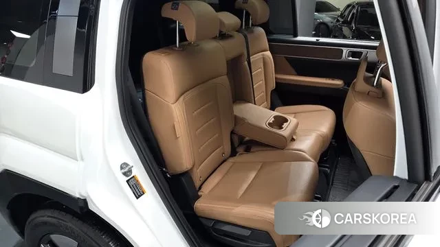 Hyundai Santa Fe (MX5) 2023 Белый из Кореи, фото 2