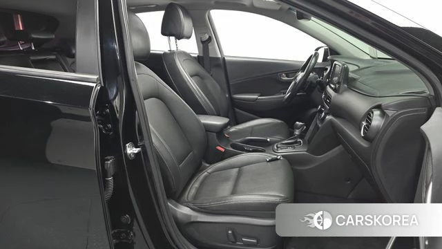 Hyundai Kona 2020 Черный из Кореи, фото 2