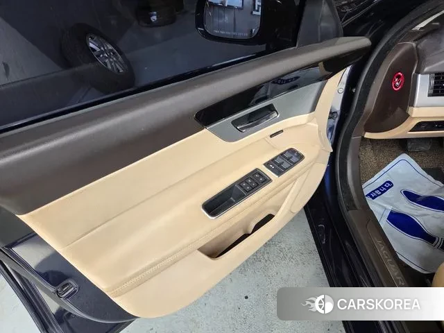 Jaguar XF (X260) 2018 Синий из Кореи, фото 2