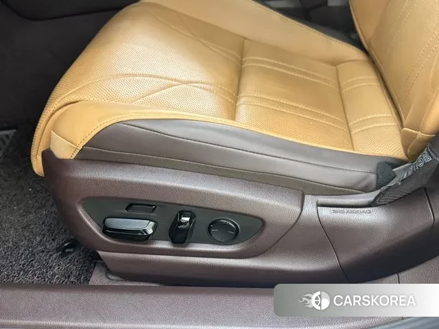 Lexus ES300h 7th generation 2021 Серебристо-серый из Кореи, фото 2