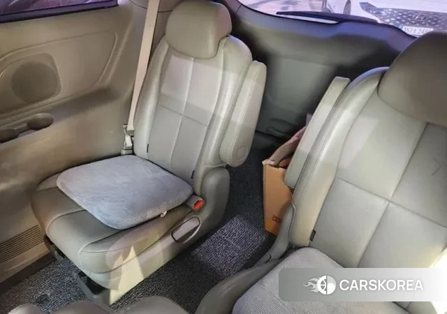 Kia The New Carnival 2018 Серый из Кореи, фото 2