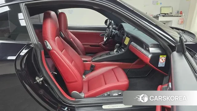 Porsche 911 2018 Черный из Кореи, фото 2