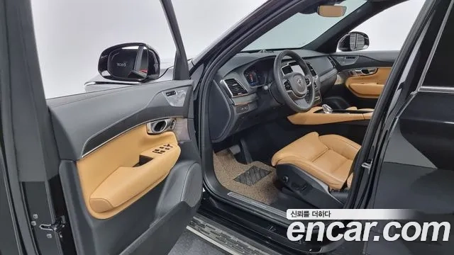 Volvo XC90 second Generation 2024 Черный из Кореи, фото 2