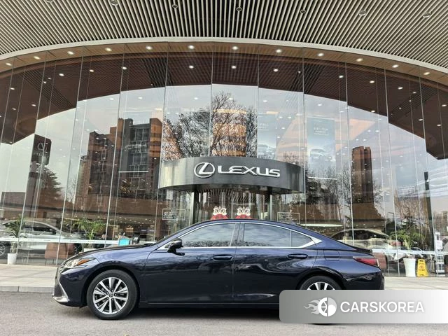 Lexus ES 2021 Синий из Китая, фото 2
