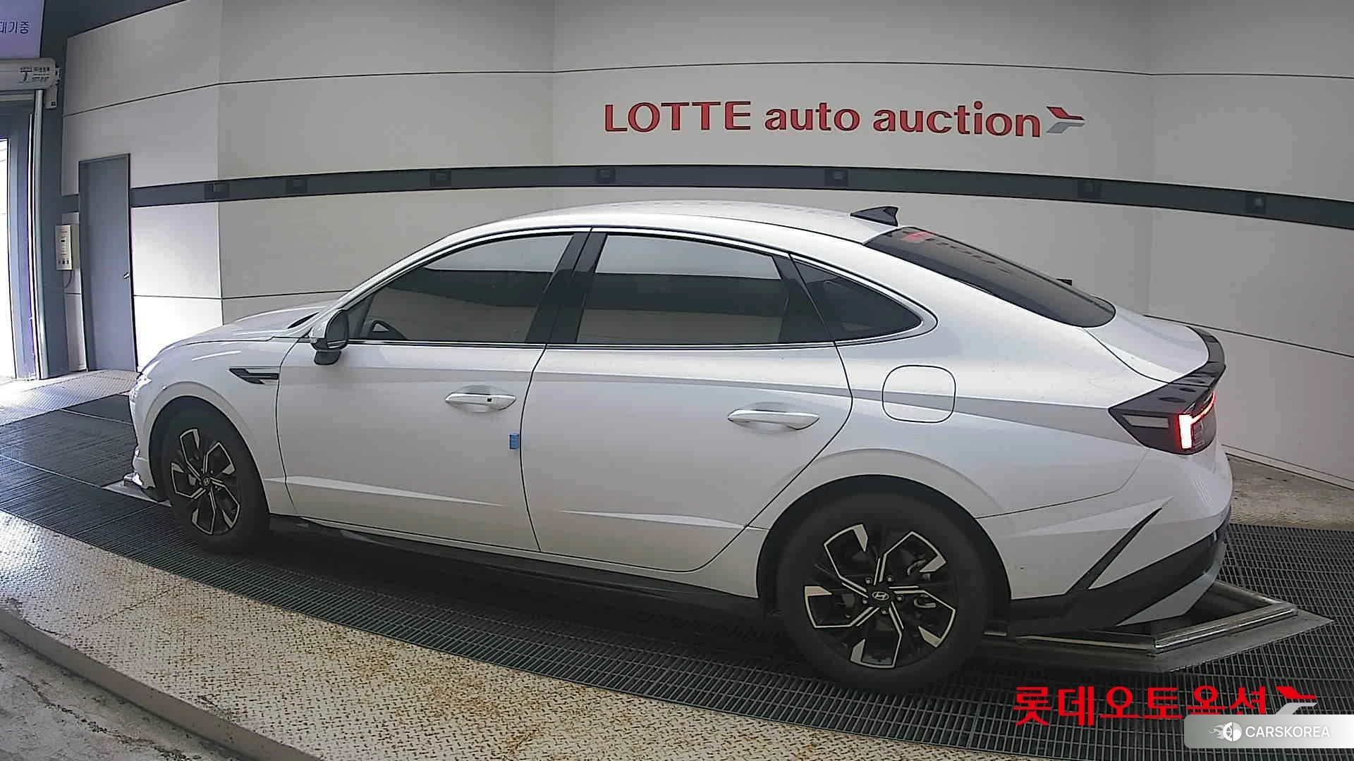 Hyundai Sonata 2024 Белый из Кореи, фото 2