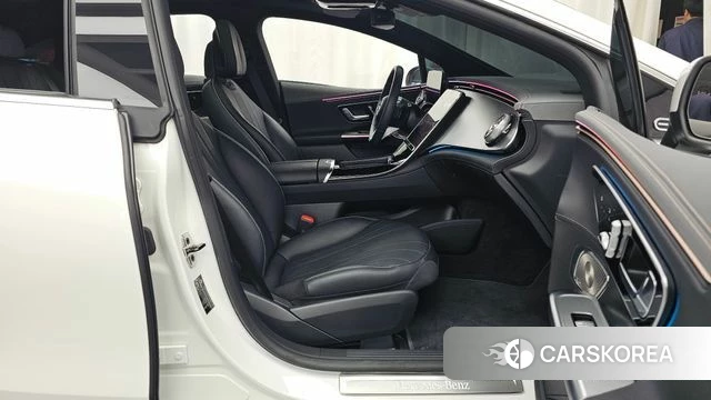 Mercedes-Benz EQE V295 2023 Белый из Кореи, фото 2