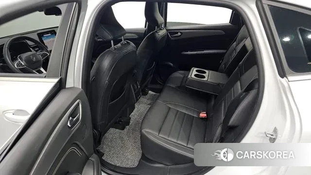 Renault Korea (Samsung) Arcana 2024 Белый из Кореи, фото 2