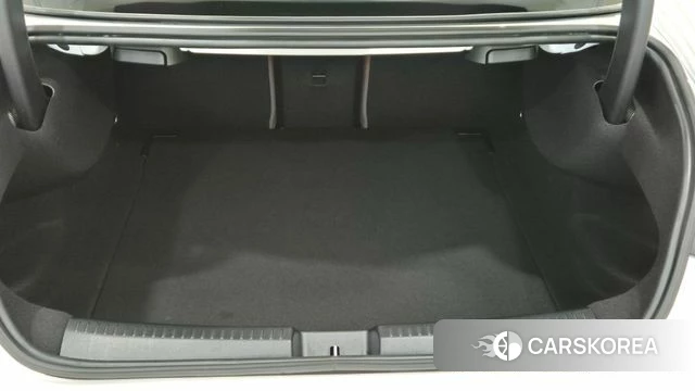 Mercedes-Benz CLA-Class C118 2025 Белый из Кореи, фото 2