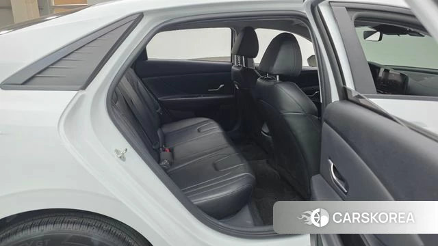 Hyundai Avante (CN7) 2022 Белый из Кореи, фото 2