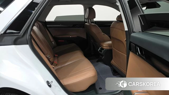 Hyundai Grandeur Hybrid (GN7) 2025 Белый из Кореи, фото 2