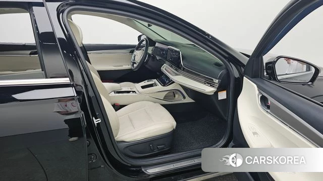 Hyundai The New Grandeur IG Hybrid 2022 Черный из Кореи, фото 2