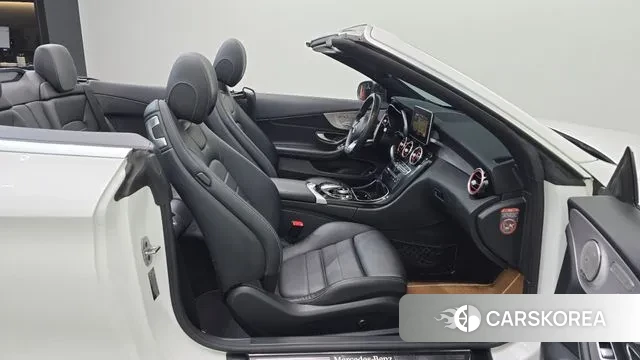 Mercedes-Benz C-Class W205 2018 Белый из Кореи, фото 2