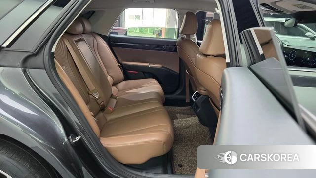 Hyundai Grandeur Hybrid (GN7) 2023 Черный из Кореи, фото 2