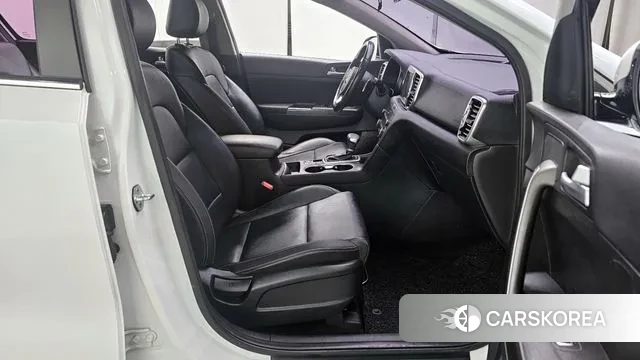 Kia Sportage 4th Generation 2018 Белый из Кореи, фото 2