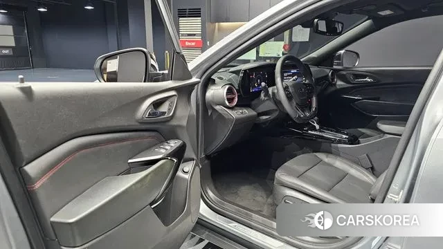 Chevrolet (GM Daewoo) Trax Crossover 2023 Серый из Кореи, фото 2