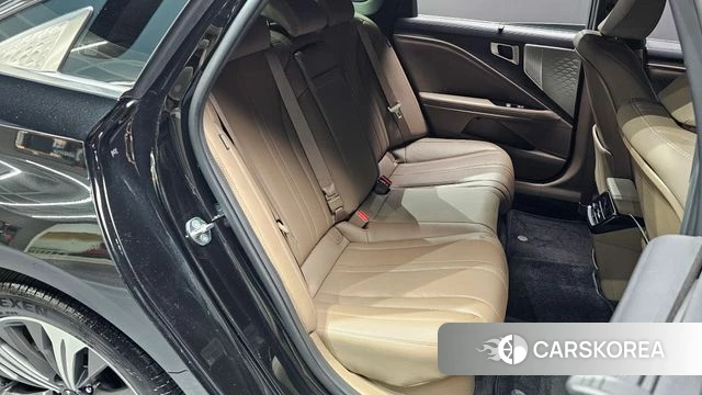 Kia K8 Hybrid 2023 Черный из Кореи, фото 2