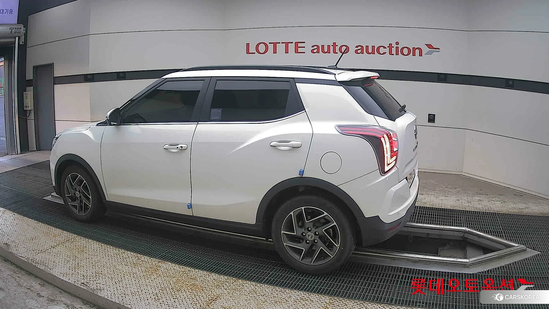 SsangYong Tivoli 2022 Grand White из Кореи, фото 2