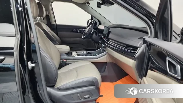 Kia The New Carnival 4th Generation 2024 Черный из Кореи, фото 2