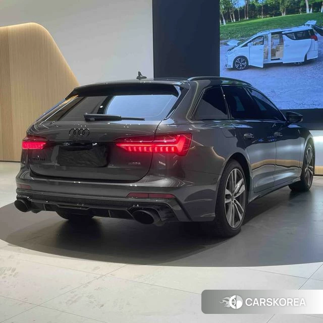 Audi A6 (import) 2023 Темно-серый из Китая, фото 2