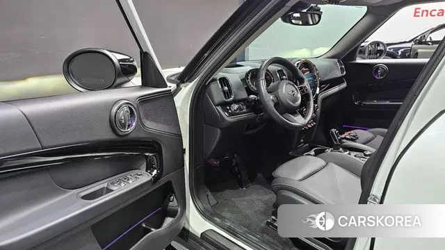 Mini Cooper Countryman 2024 Белый из Кореи, фото 2