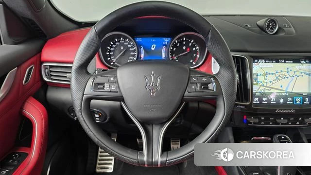 Maserati Levante 2021 Серый из Кореи, фото 2