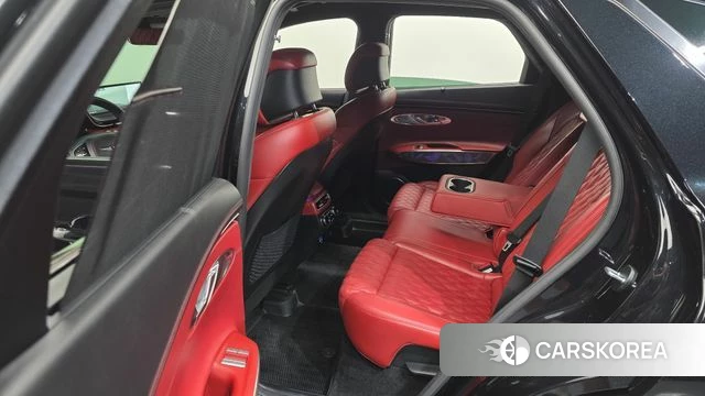 Genesis GV70 2023 Черный из Кореи, фото 2