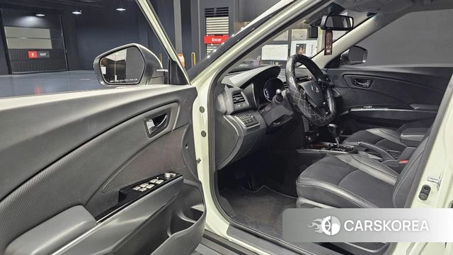 Ssangyong Tivoli Armor 2018 Белый из Кореи, фото 2