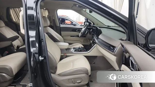 Kia Carnival 4th generation 2021 Черный из Кореи, фото 2