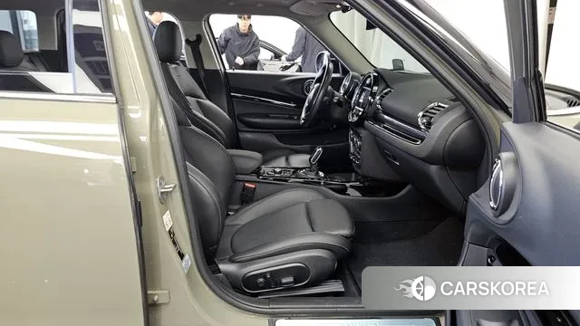 Mini Cooper Clubman 2019 Песочный из Кореи, фото 2