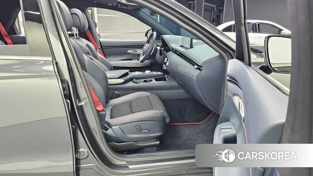 Genesis GV70 2021 Серый из Кореи, фото 2