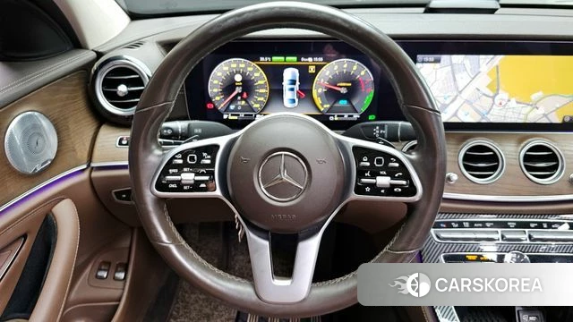 Mercedes-Benz E-Class W213 2020 Черный из Кореи, фото 2