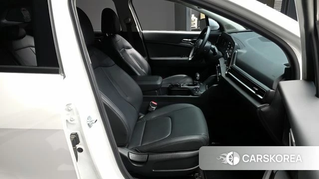 Kia Sportage 5th Generation 2024 Белый из Кореи, фото 2