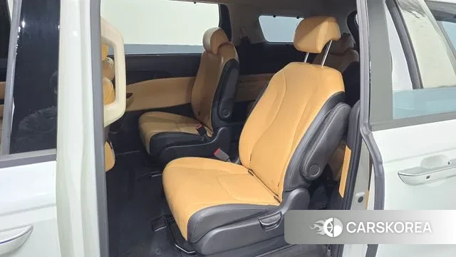 Kia Carnival 4th generation 2022 Белый из Кореи, фото 2