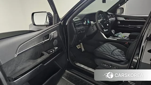 Kia Mohave Master 2023 Черный из Кореи, фото 2