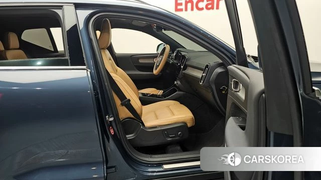 Volvo XC40 2020 Синий из Кореи, фото 2