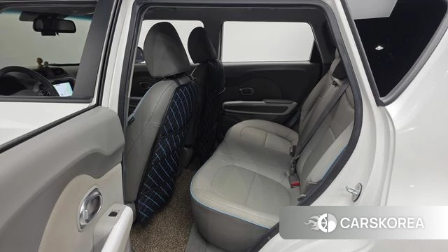 Kia Soul EV 2018 Белый из Кореи, фото 2