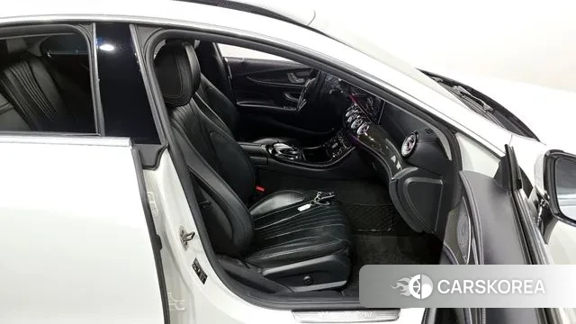 Mercedes-Benz CLS-Class C257 2018 Белый из Кореи, фото 2