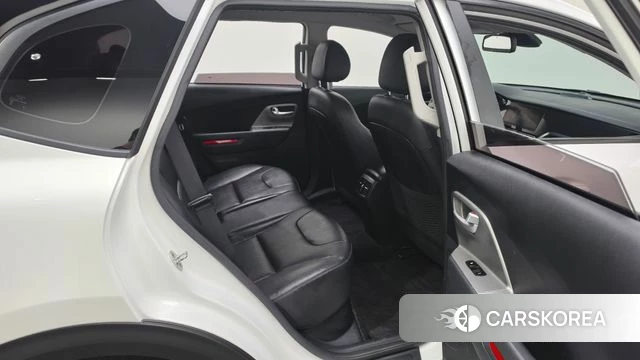Kia Niro Plus 2022 Белый из Кореи, фото 2
