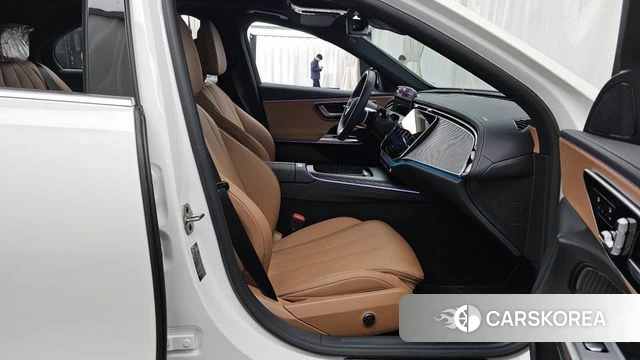 Mercedes-Benz E-Class W214 2025 Белый из Кореи, фото 2