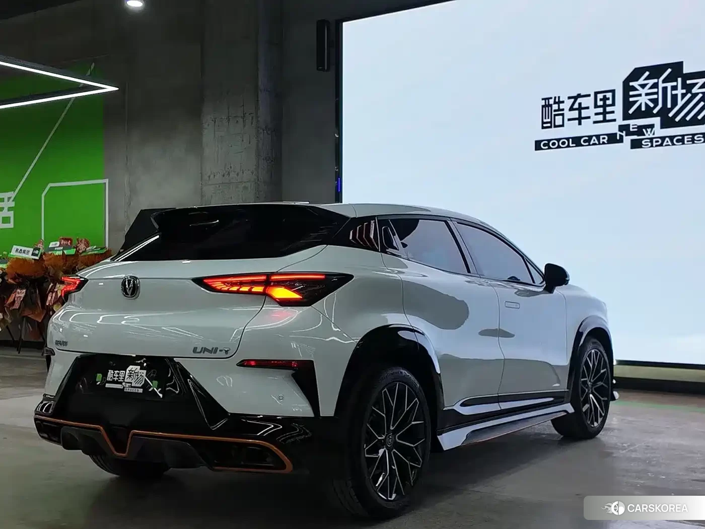 Chang'an Changan UNI-T 2022 Белый из Китая, фото 2