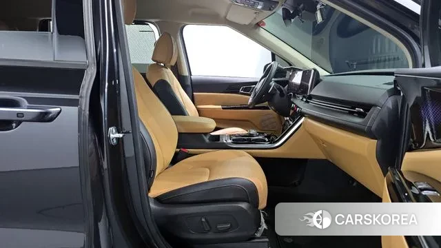 Kia Carnival 4th generation 2023 Черный из Кореи, фото 2