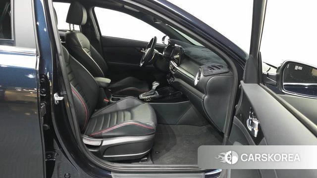 Kia The New K3 2nd generation 2024 Синий из Кореи, фото 2