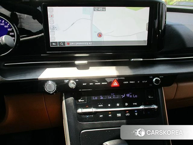 Kia Carnival 4th generation 2021 Серебряный из Кореи, фото 2