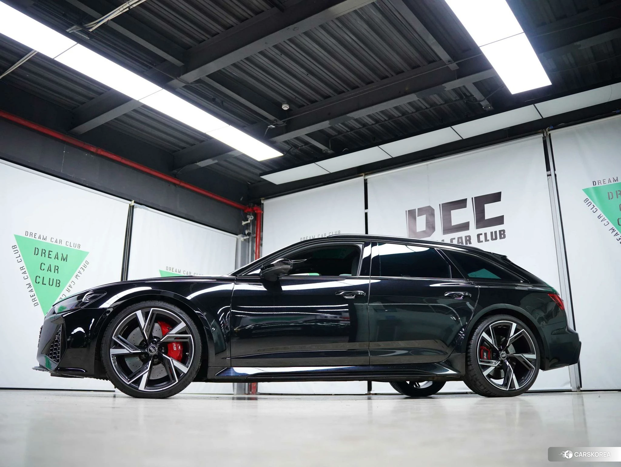 Audi RS 6 2021 Черный из Китая, фото 2