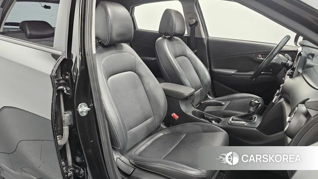 Hyundai Kona 2018 Черный из Кореи, фото 2