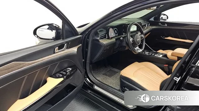 Kia K5 3rd generation 2021 Черный из Кореи, фото 2