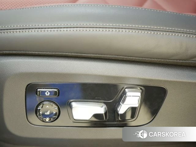BMW X5 2023 Черный из Китая, фото 2