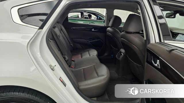 Kia Come New K7 2018 Белый из Кореи, фото 2