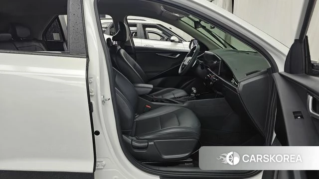 Kia Di Ol Nu Niro 2022 Белый из Кореи, фото 2